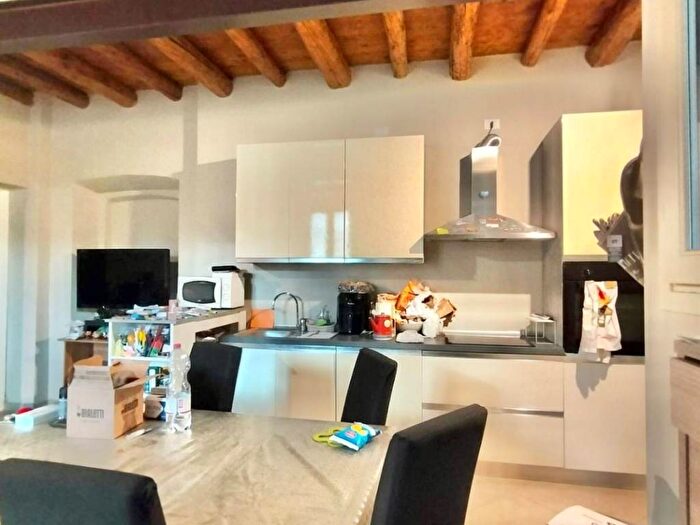 Appartamento trilocale in affitto in Via Girolamo Martinengo, Centro, Collebeato