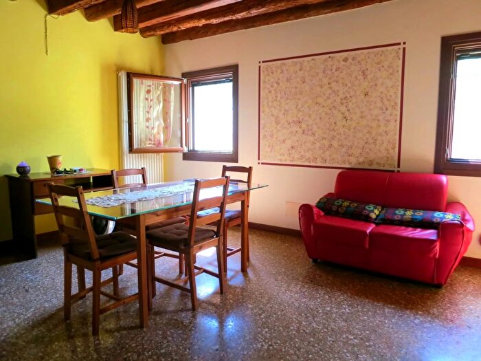 Appartamento bilocale in affitto in Via San Girolamo b, Este