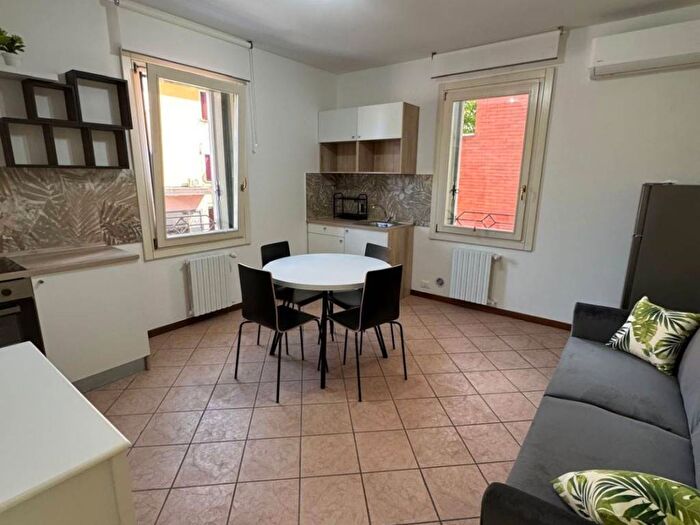 Appartamento quadrilocale in affitto in Viale delle Terme, Centro, Abano Terme