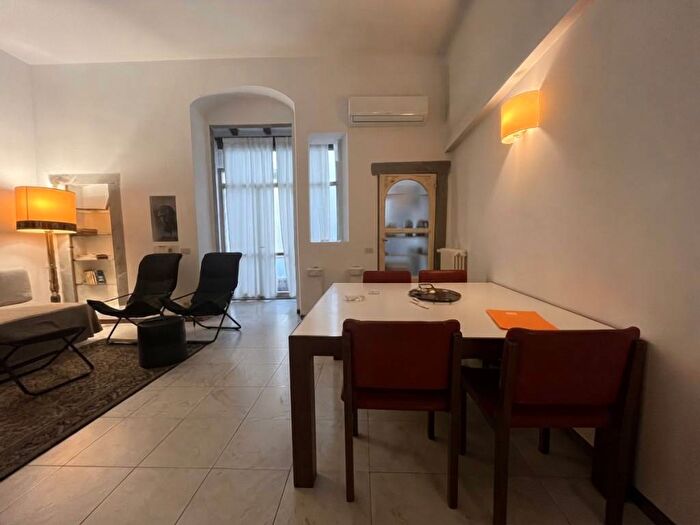 Appartamento bilocale in affitto in Corso dei Tintori, Santa Croce, Firenze