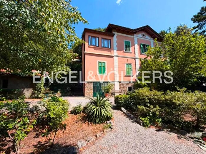 Casa con 6 locali in vendita in Via dell'Eremo, Trieste