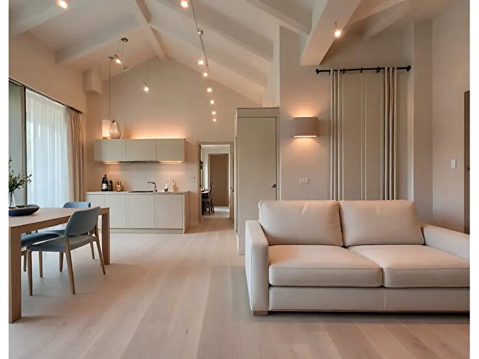 Appartamento quadrilocale in vendita in Viale Rosolino Pilo, Riccione