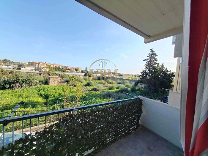 Appartamento quadrilocale in vendita in Via Mazara, Marsala