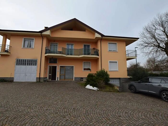 Casa con 7 locali in vendita in Via San Cristoforo, San Michele Mondovi