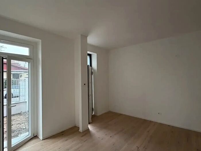 Appartamento bilocale in vendita in Via delle Rose, Milano