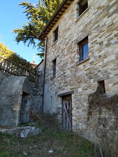 Casa trilocale in vendita in Carpegna Pu, Carpegna
