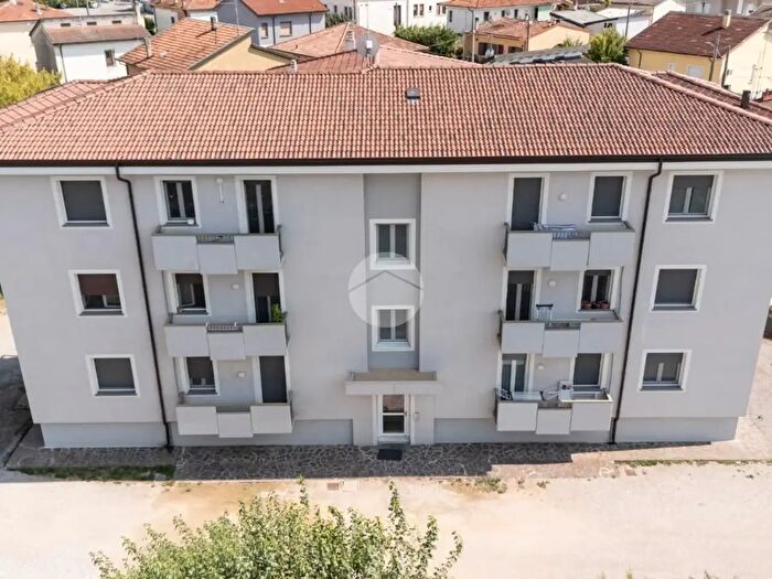 Appartamento trilocale in vendita in Via GPascoli, Borgo Virgilio