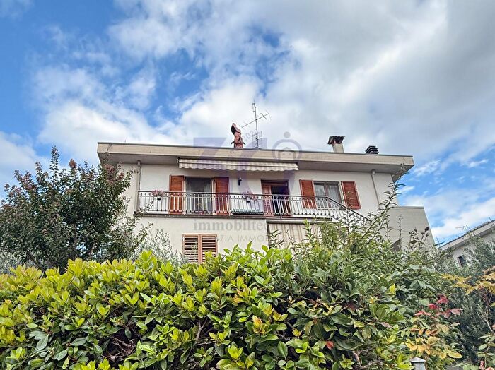 Casa con 5 locali in vendita in Castiglion Fibocchi