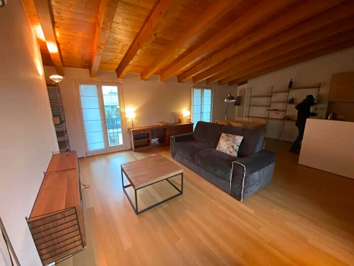 Appartamento monolocale in affitto in Via Broletto, Milano