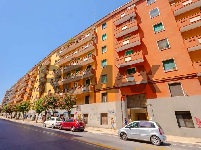 Appartamento trilocale in vendita in Viale Quinto Ennio, Bari
