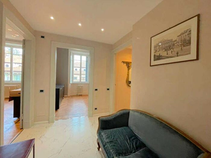 Casa trilocale in affitto in corso Venezia, Palestro, Milano
