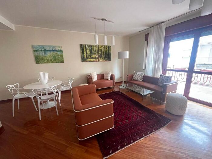 Appartamento trilocale in affitto in Via Roma, San Giuseppe, Sassari