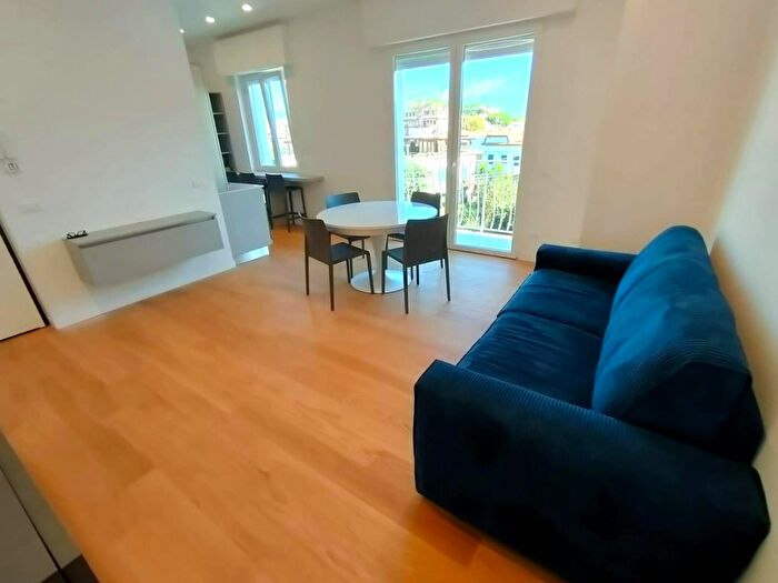 Appartamento trilocale in vendita in Massa