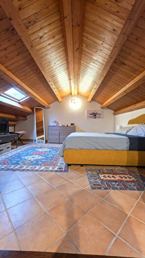 Appartamento quadrilocale in vendita in Vico Generale Stefano Zirilli, Milazzo