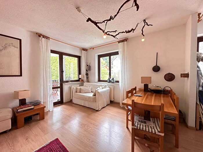 Appartamento trilocale in vendita in Strada Provinciale di Alagna Scopello, Scopello