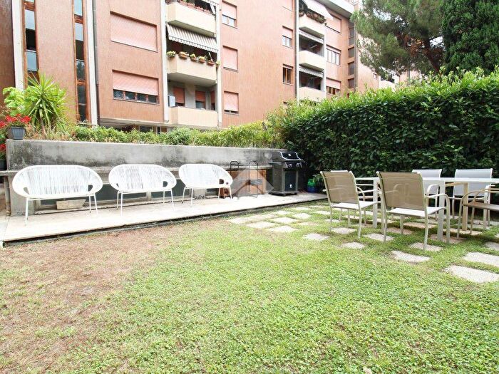 Appartamento quadrilocale in vendita in Via Piero della Francesca, Prato