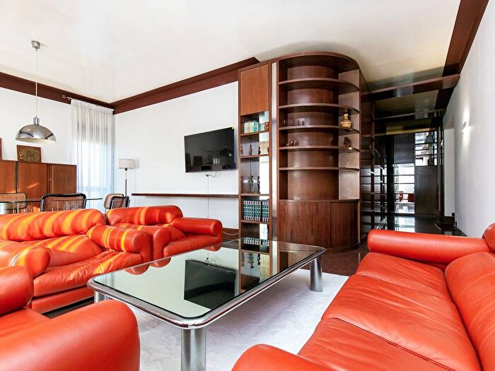 Appartamento quadrilocale in affitto in Via Giuseppe Pagani, Saronno