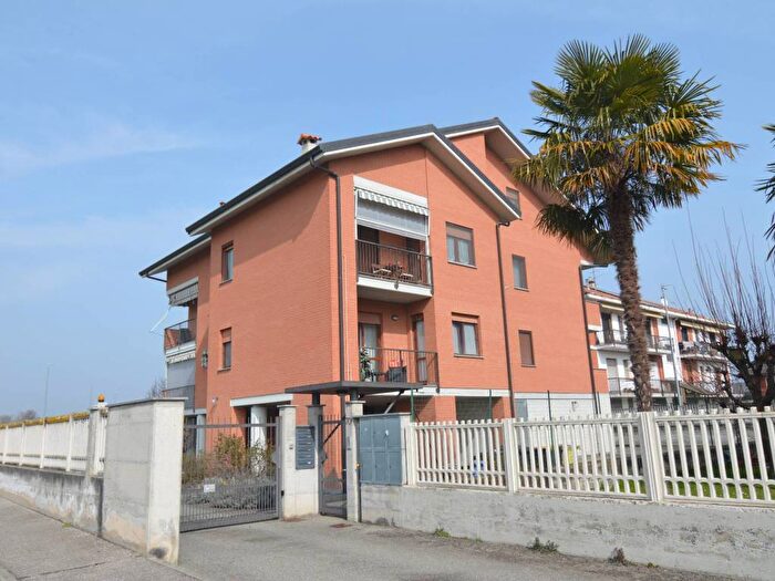 Appartamento bilocale in affitto in Via Amedeo Di Castellamonte, Centro, Caselle Torinese