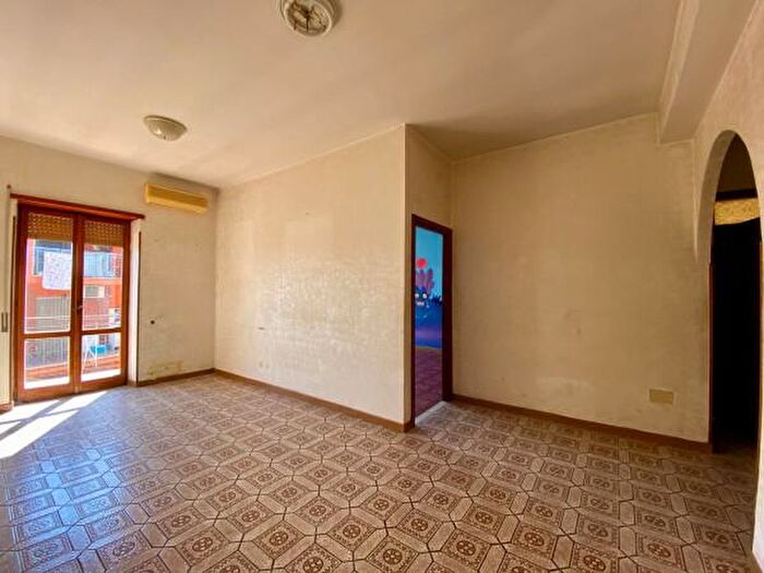 Appartamento trilocale in vendita in Via della Fontana, Colonna