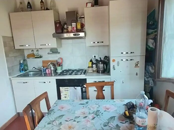 Appartamento con 5 locali in vendita in Calci