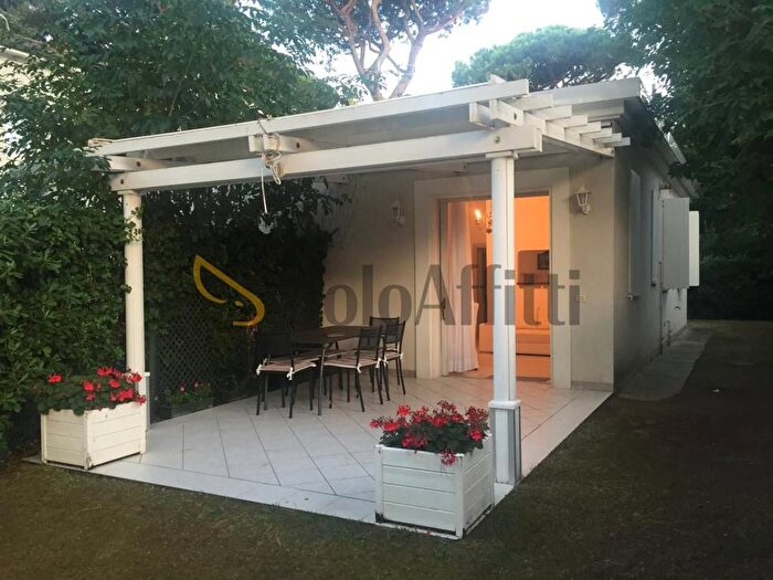 Appartamento quadrilocale in affitto in Via Tiziano, Milano Marittima, Cervia