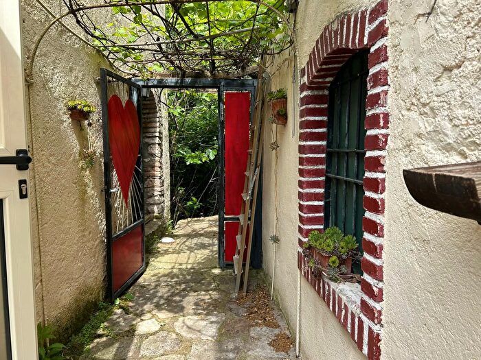 Casa in vendita in Via Coniglio Castelpetroso Isernia, Castelpetroso