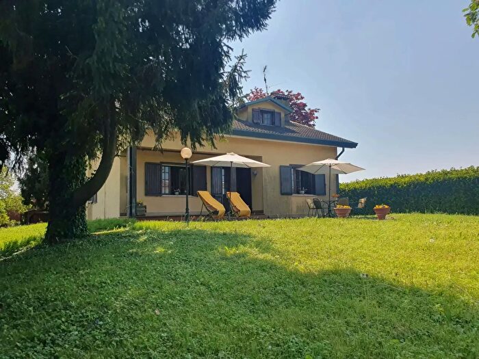 Case in Vendita e in Affitto - 2