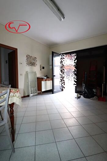 Appartamento bilocale in vendita in Viale Armando Diaz, Montevarchi