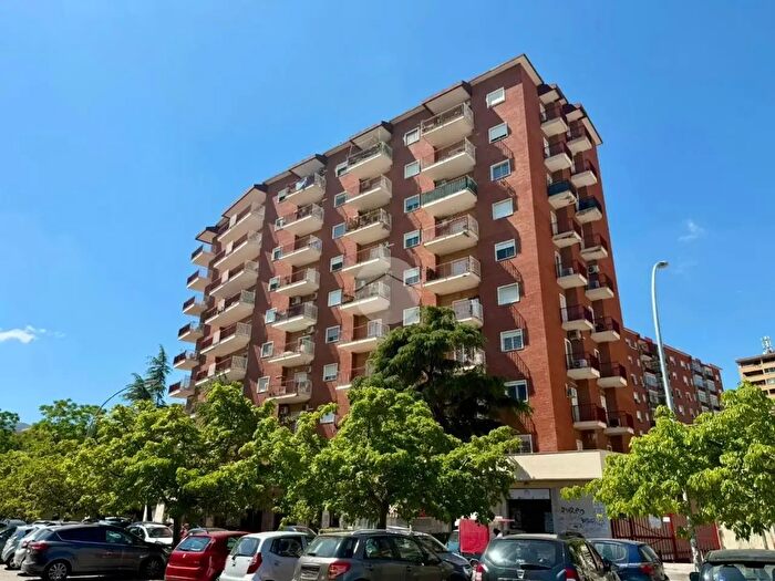 Appartamento quadrilocale in affitto in Via Generale Domenico Chinnici, Palermo