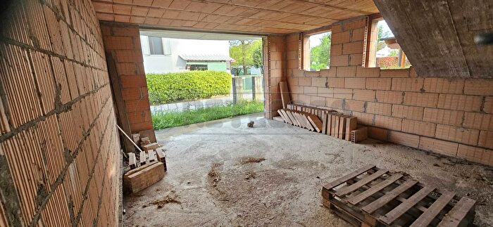 Casa con 5 locali in vendita in Santa Maria Di Sala