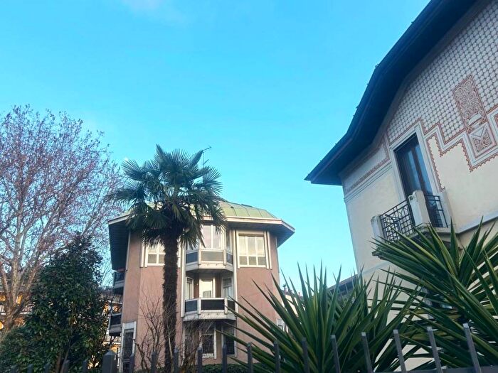 Appartamento bilocale in affitto in Piazza Carbonari, Maggiolina, Milano