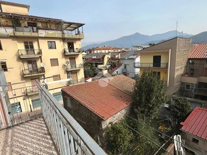 Appartamento bilocale in vendita in Via Unità d Italia, Baronissi