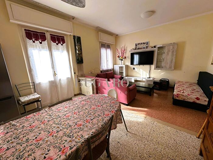 Appartamento quadrilocale in vendita in Ancona