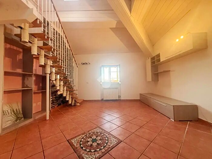 Appartamento bilocale in vendita in Via S Giulio, Cislago