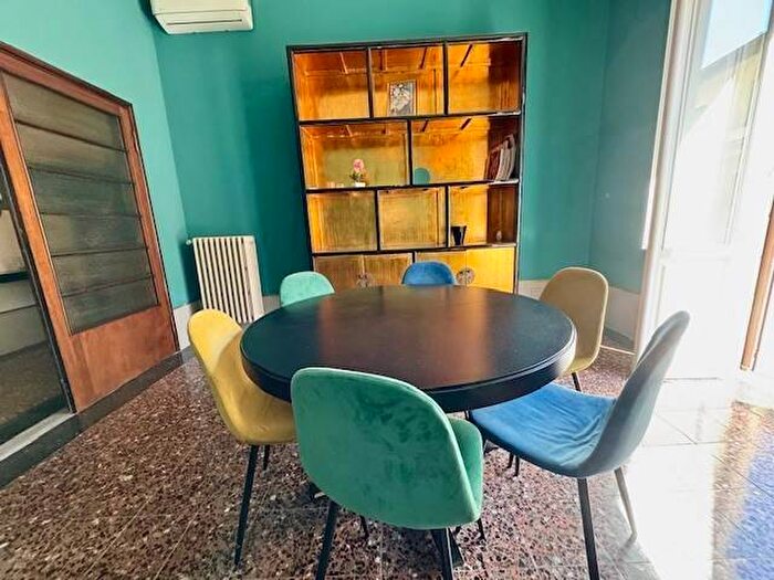 Appartamento quadrilocale in affitto in Via Magenta, Borgo Ognissanti Il Prato, Firenze