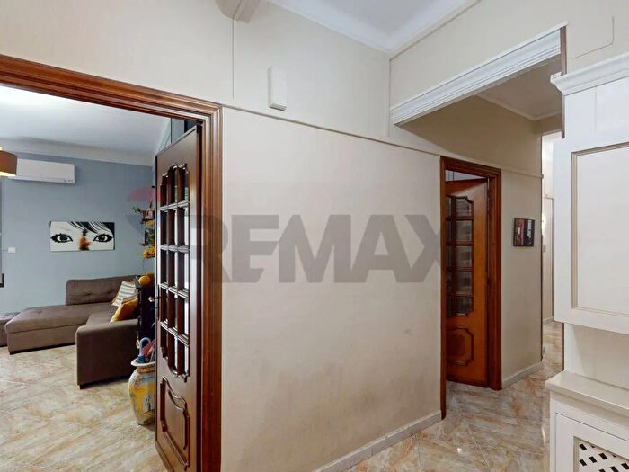 Appartamento trilocale in vendita in Genova