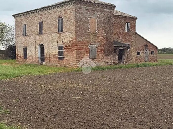 Casa con 5 locali in vendita in Via Crociarone, Cervia