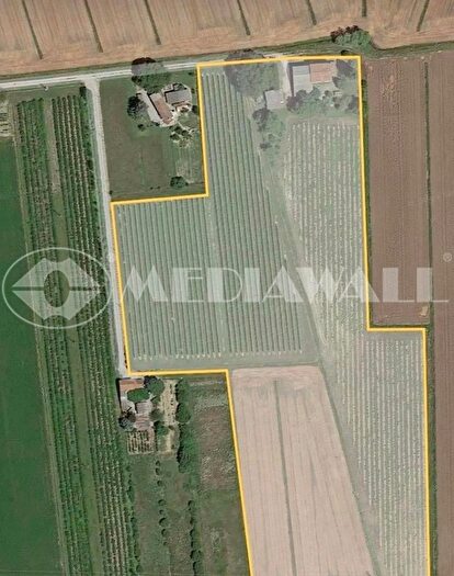 Casa con 8 locali in vendita in Portogruaro