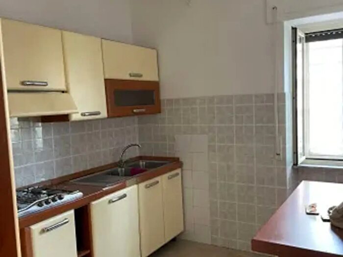 Appartamento trilocale in affitto in Via Santa Maria di Loreto, Roma