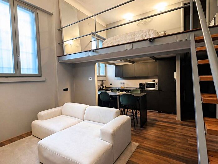 Appartamento monolocale in affitto in Corso Italia, Quadronno Crocetta, Milano