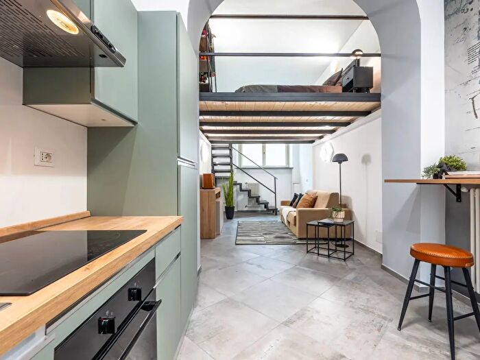 Appartamento bilocale in vendita in Via Vincenzo Bellini, Torino