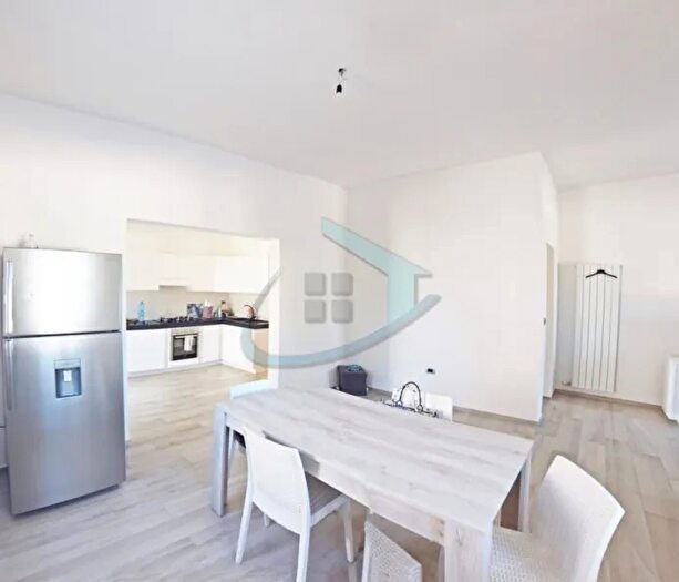 Casa con 8 locali in vendita in Gagliano Del Capo