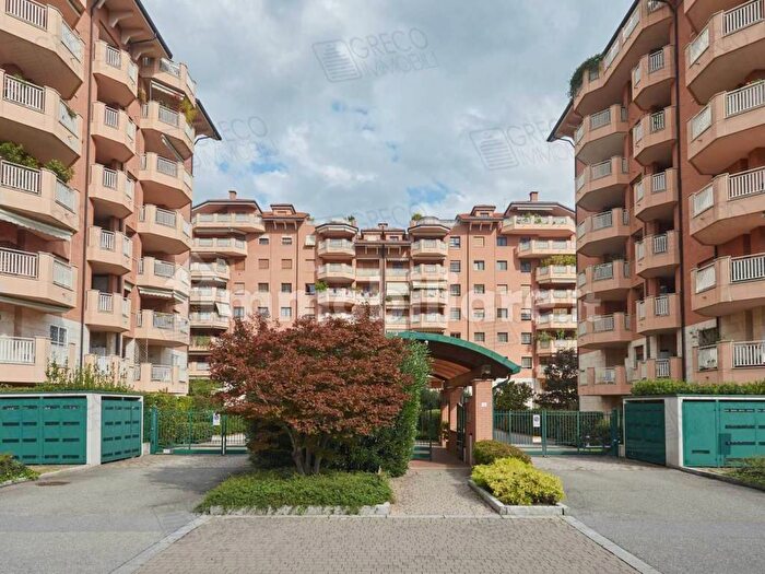Appartamento bilocale in affitto in Via San Rocco, Segrate Centro, Segrate