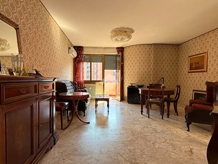 Appartamento quadrilocale in vendita in Via Romeo Gallenga, Perugia