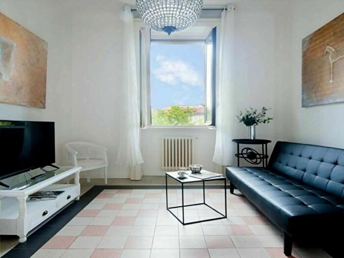 Appartamento monolocale in affitto in Piazzale Bacone, Milano