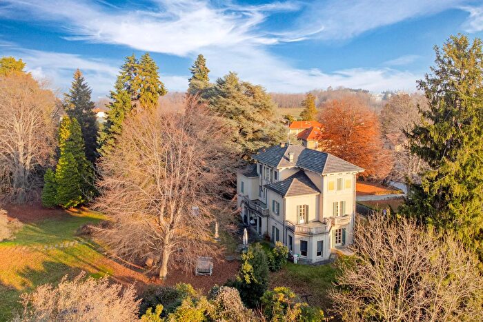 Casa con 12 locali in vendita in Via Bicocca, Varese