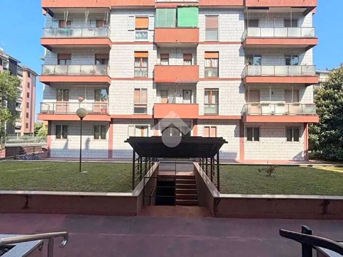 Appartamento quadrilocale in vendita in Via Ippolito Pindemonte, Rho