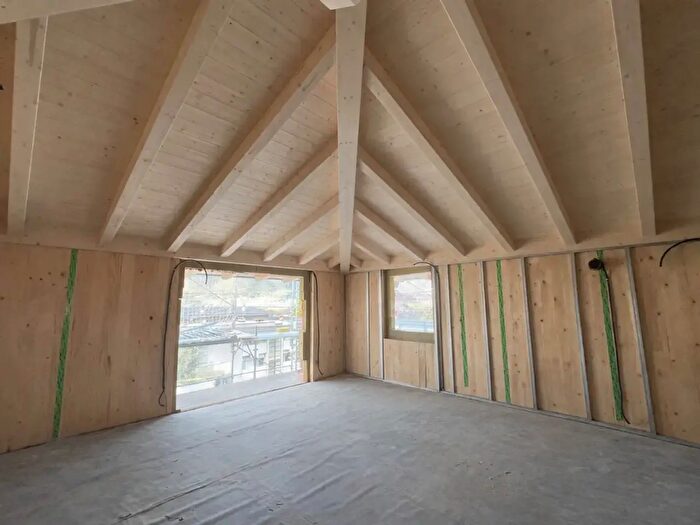 Appartamento trilocale in vendita in Via Nazionale, Trento