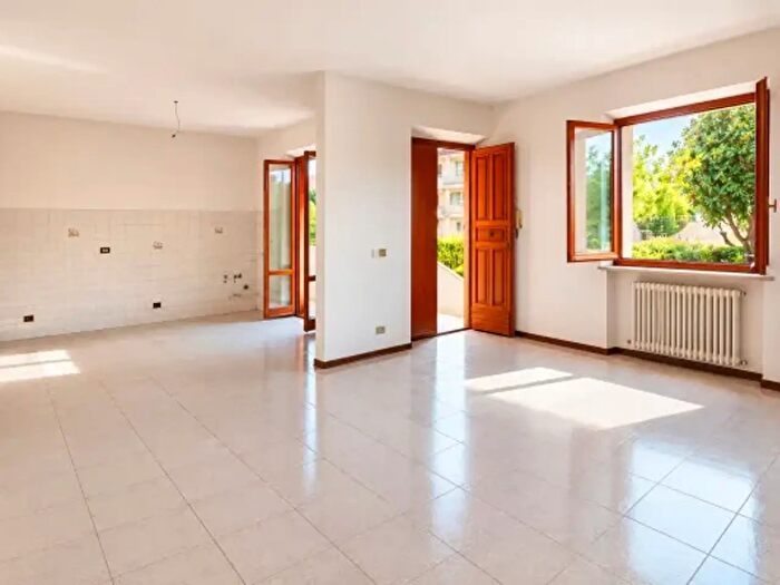 Appartamento con 5 locali in vendita in Maiolati Spontini