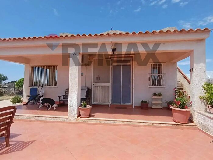 Casa trilocale in vendita in Contrada Cavarra, Portopalo Di Capo Passero